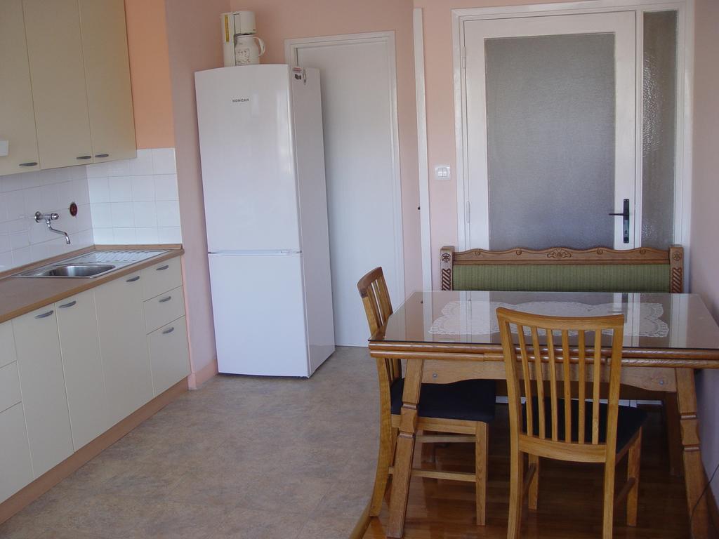 Apartment Maka Спліт Екстер'єр фото